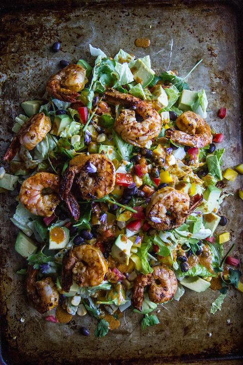 Southwestern Chipotle Shrimp Salad - Heather Christo Almond Crusted Chicken, Chipotle Shrimp, Winter Salad Recipes, Winter Salad, Allergy Free Recipes, Crusted Chicken, Shrimp Salad, Vegan Salad, Shrimp Recipes