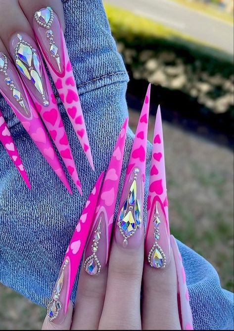 Xxl Nails, Colored Nail Tips, Cover Nails, Long Stiletto Nails, Nails Art Designs, Long Stiletto, Gel Art, Bling Nails, Manicure Tools