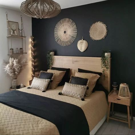 Cozy Black Boho Bedroom Ideas - Rustic Charm Meets Modern Decor Beautiful Bedroom Designs, Bedroom Decor Design, Bedroom Decorating, Master Bedrooms Decor, Room Inspiration Bedroom, Beautiful Bedrooms, Bedroom Colors, Design Case, Home Fashion