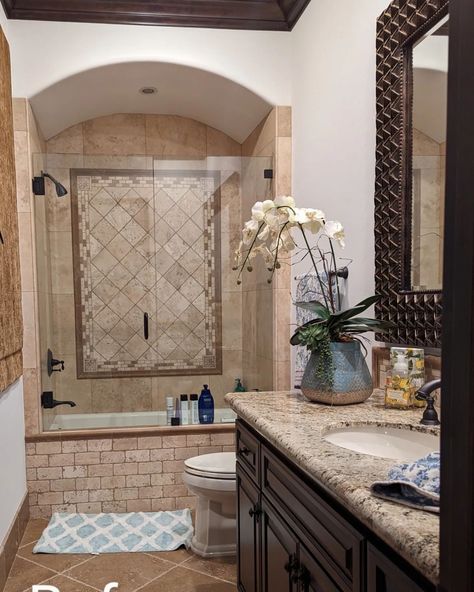 Before and After: Do you have an outdated Tuscan style bathroom (think ornate and busy brown orange tan tile and finishes) crying out for a makeover? Scroll to see the Before. See this one transformed into a serene, modern oasis that's perfect for relaxation. Ahhhhh I can breathe again 😊 Read all about this transformation on my blog! Link in Bio @momentswithkaren What do you think of the transformation? Let us know in the comments below! 👇 #bathroomdesign #bathroomremodel #modernbathroo... Tuscan Bathroom Ideas, Tan Tile, Tuscan Bathroom, Tuscan House, Style Bathroom, Tuscan Style, Bathroom Styling, Brown Orange, Tan Brown