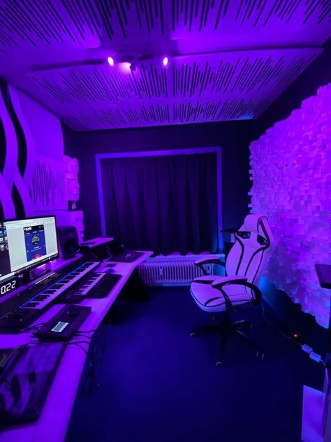 Music And Gaming Room, Gaming Music Room, In House Studio Music, In Home Studio Music, Gaming Studio Room, At Home Studio Music, Music Production Room, Room Studio Ideas, Studio Set Up