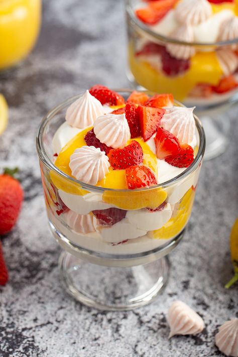 Eton Mess with Strawberry, Mandarin Orange and Lemon - The Missing Lokness Sweet Whipped Cream, Meringue Desserts, Cut Strawberries, British Desserts, Comfort Desserts, Eton Mess, Pink Food Coloring, Tasty Snacks, Mood Food