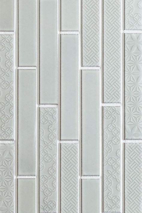 The design of this tile expresses several patterns of the traditional Japanese "Kimono". It is available in three color options. Try out your ideas to incorporate these Japanese taste into your interior design! #border #tilesideas #white #DTL-40B/ YGE-1,YGE-1A Japanese Tile Pattern, Japanese Floor Tiles, Japanese Tiles Kitchen, Japanese Tiles Bathroom, Ibiza Interiors, Japanese Tiles, Moodboard Pics, Japan House Design, Relief Tiles