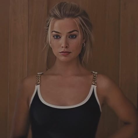 Wolf Of Wall Street, Margot Robbie, Wall Street, Daily Dose, Funny Memes, Humor, Memes, Funny, Wall