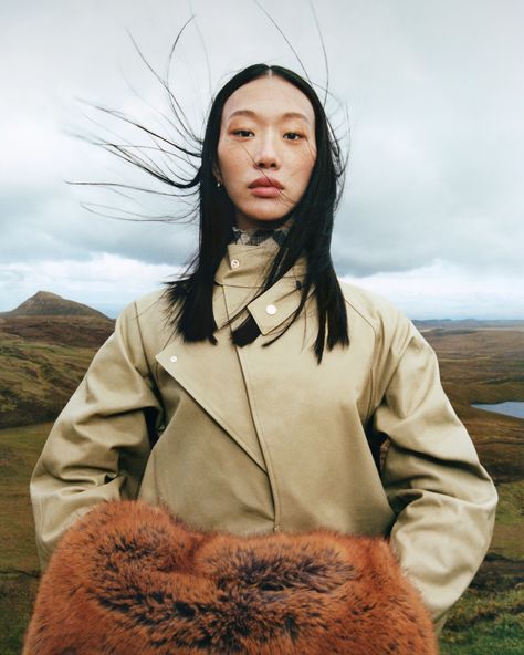 #OTTODISANPIETRO #Moda #Menswear #Womenswear #Fashion #LuxuryFashion #DesignerFashion #Burberry Tyrone Lebon, Sora Choi, Burberry Models, Campaign Fashion, British Outfits, Burberry Women, Winter 2023, Ford Models, Effortless Chic