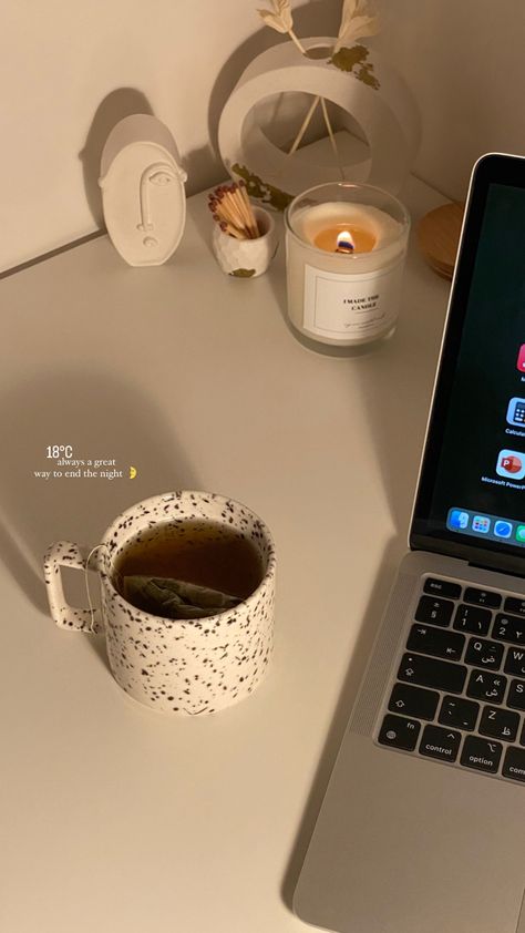 Night Tea Aesthetic, Herbal Tea Aesthetic, Aquarius Aesthetic, Tea Aesthetic, Food Captions, Instagram Creative Ideas, Creative Photography Techniques, Healthy Food Motivation, Instagram Ideas Post