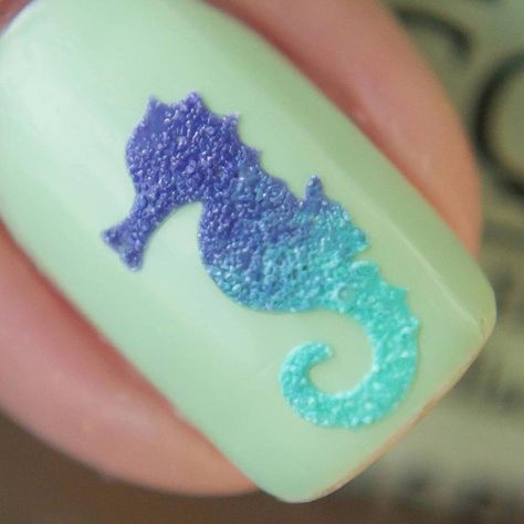 Seahorse Nail Art, Seahorse Nails, Aztec Nails, Nautical Nails, Summer Nails Beach, Elephant Coloring Page, Homemade Face Cream, Chevron Nails, Nail Vinyls