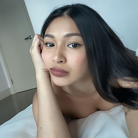 Nadine Lustre Port, Nadine Lustre Instagram, Lady Luster, Ig Filter, Nadine Lustre, Face Drawing Reference, A Pretty Girl, Grp Port, Grp Ports