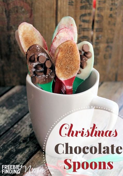 Need an easy homemade holiday gift idea? Here you’ll learn how to make chocolate spoons that are perfect for dipping into milk, hot chocolate, and coffee. Simply coat spoons with melted chocolate then add your favorite toppings like crushed peppermint, mini chocolate chips, cinnamon sugar, crushed toffee pieces, mini marshmallows and more. They make delicious Christmas presents and are perfect for winter or holiday parties too. Candy Spoons, Crushed Peppermint, Hot Chocolate Spoons, Chocolate And Coffee, Emprendimiento Ideas, Homemade Holiday Gifts, Chocolate Spoons, Hot Cocoa Bar, Homemade Holiday