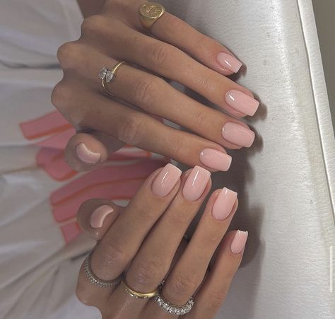 Basic Nail Ideas, Basic Nail, Basic Nails, Casual Nails, Neutral Nails, Classy Nails, Fire Nails, Pretty Acrylic Nails, Chic Nails