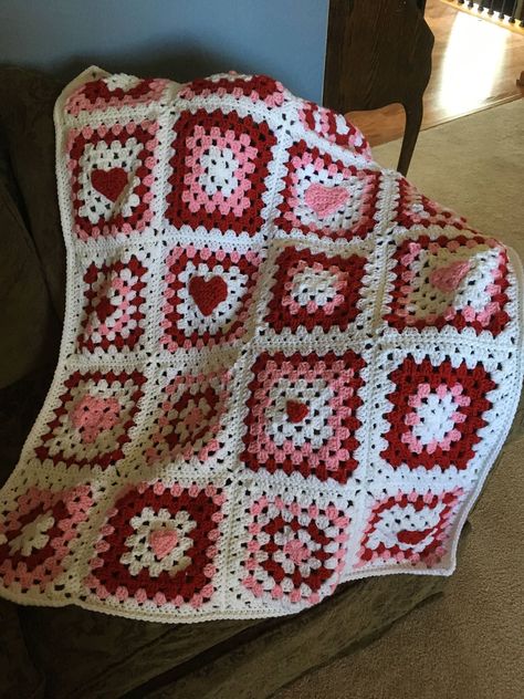 crochet blanket pattern-Cozy Up with Crochet: Granny Square Blanket Tutorial Crochet Square Ideas, Pink Granny Square Blanket, Crochet Blanket Heart, Heart Granny Square Blanket, Cool Crochet Blanket, Heart Blanket Crochet, Heart Crochet Blanket, Strawberry Granny Square, Red Granny Square