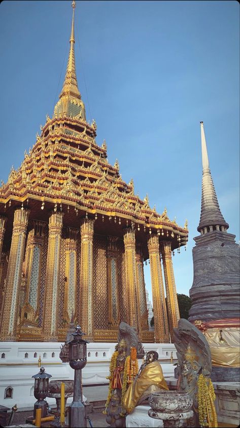 Thailand Temple Aesthetic, Thai Culture Aesthetic, Buddhist Aesthetic, Buddha Aesthetic, Buddhism Aesthetic, Temple Aesthetic, Thailand Temples, Temple Thailand, Airplane Window View