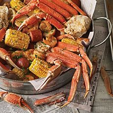 New England Style Crab Boil Crab Boil Recipe, Seafood Boil Recipe, Boiling Crab, Seafood Broil, Shrimp And Crab Boil, Boil Recipes, Shrimp Boil Recipe, Recipe Shrimp, Seafood Boil Recipes