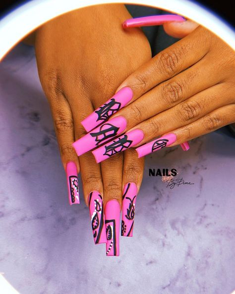 757 Nails by Dime💅🏽 on Instagram: “gangsta babe 💕” Unghie Gangsta, Gangsta Nails, Stunning Nails, Nail Blue, Nails Aesthetic, Dope Nail Designs, School Dropout, Halloween Nail, Beauty School