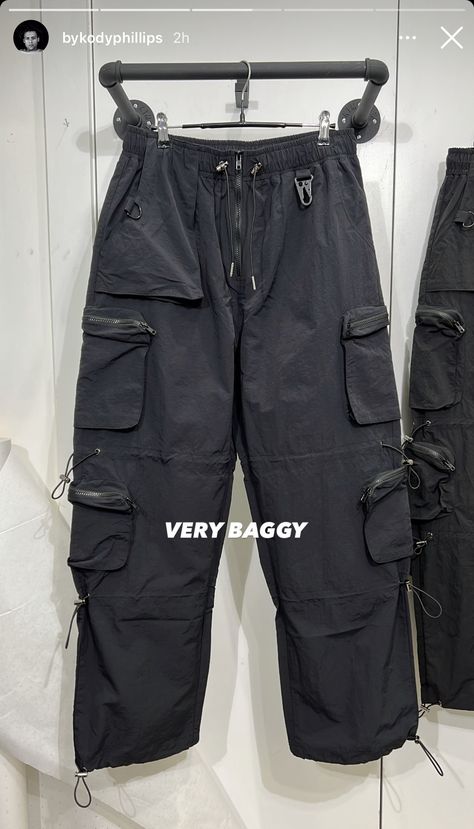 Kargo Styles Man, Baggy Techwear Cargo Pants For Streetwear, Luxury Baggy Cargo Pants For Men, Kargo Pantolon For Men, Baggy Five-pocket Pants For Streetwear, Fashion Design Template, Mens Jogger Pants, Trouser Design, Baggy Clothes