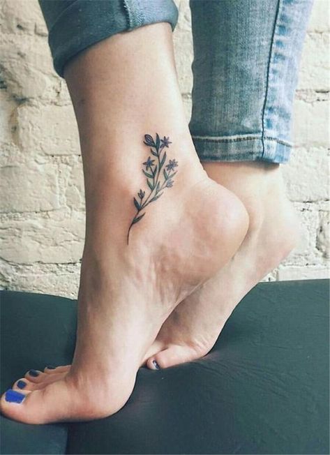 46 Ankle Flower Tattoo Ideas for Female To Inspire Anklet Tattoo, Small Meaningful Tattoos For Women, Tattoo Ankle, Ankle Tattoo Designs, Ankle Tattoos For Women, Ankle Tattoos, Anklet Tattoos, Jen Jen, Meaningful Tattoos For Women