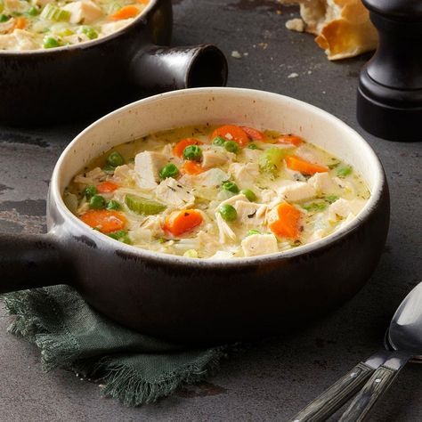 Creamy Turkey Soup Turkey Bisque Soup, Creamy Turkey Vegetable Soup, Turkey Curry Soup Recipes, Cream Of Turkey Soup Recipe Thanksgiving Leftovers, Soup Recipes Turkey, Turkey Potato Soup Recipes, Best Turkey Soup Recipe Ever, Creamy Turkey Soup From Carcass Recipes, Creamy Turkey Soup Recipes