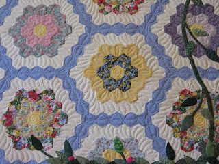 Grandma Flower Garden Quilt, Grandmothers Flower Garden Quilt Ideas, Hexi Quilt, Quilts Designs, Garden Quilts, Grandmothers Flower Garden Quilt, Quilting Applique, Grandmother Quilt, Hexagon Quilts