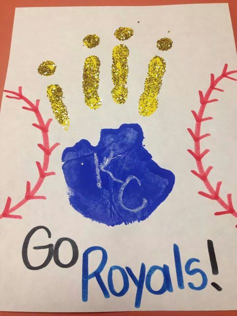 Kansas City Royals handprint Kansas Day, 1st Grade Crafts, Baseball Crafts, Circle Crafts, Footprint Crafts, Sport Craft, Baseball Theme, Kc Royals, Footprint Art