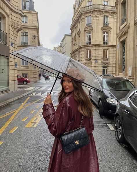 Livia Auer, Paris In November, Instagram Paris, London Outfit, Paris Aesthetic, Paris Outfits, Oui Oui, Rainy Day Outfit, Autumn Aesthetic