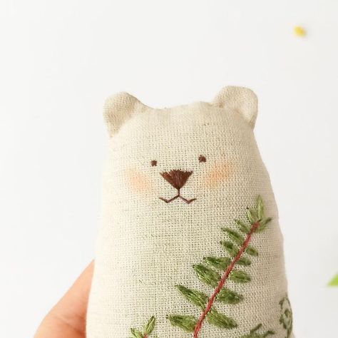 Yulia Anderson on Instagram: "Have you heard?! There’s a brand new collection of animal toy patterns in my shop! Beginner friendly video tutorials brought to you by my talented friend Marina @likeasugar_toys will teach you how to sew and embroider these cuties! Hop on to the shop and check them out! We have bunnies, a bear, a fox, a squirrel, a raccoon, a chick and a cat - each character features a unique botanical hand embroidery design. Marina’s step-by-step YouTube tutorials are great for Character Features, Small Stuffed Animals, A Squirrel, Hand Embroidery Design, Youtube Tutorials, How To Sew, Stuffed Toys Patterns, Video Tutorials, Pet Toys