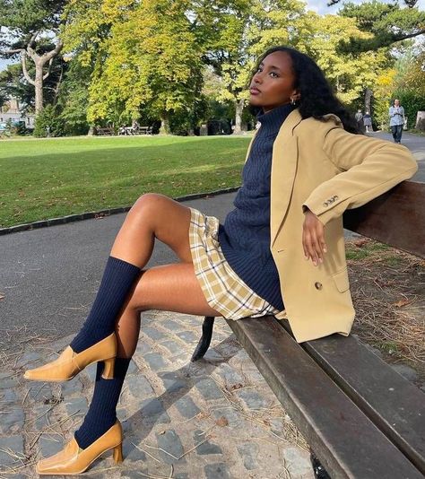 Fall Outfits On Black Women, Rayan Xasan Outfits, Office Outfits Winter, School Aesthetic Outfits, Fall Preppy Outfits, Herbst Bucket List, Preppy Fall Outfits, Casual Chic Summer, Stylish Fall Outfits