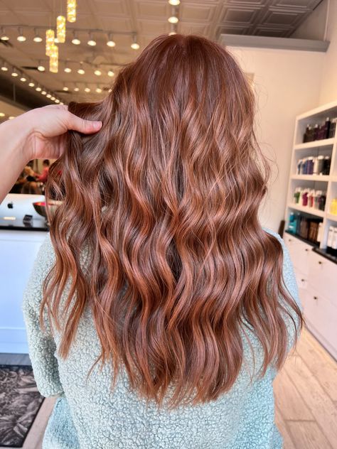 Auburn Hair Root Smudge, Muted Red Hair Color, Coastal Copper Hair, Muted Copper Hair, Strawberry Red Hair, Ideas Pelo, Copper Balayage, Hair Projects, Copper Blonde