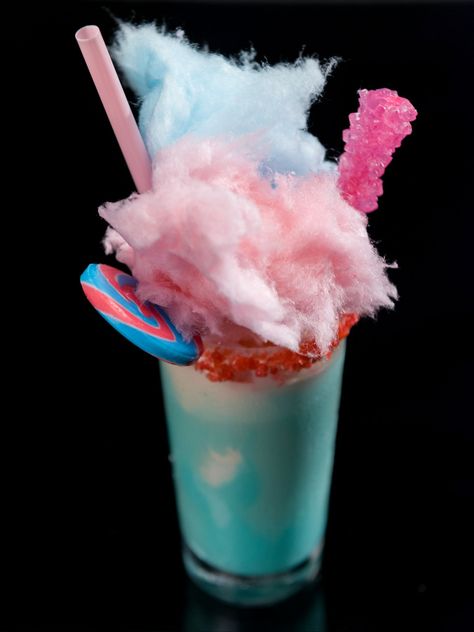 Cotton Candy Milkshake recipe from Duff Goldman via Food Network Cotton Candy Milkshake Recipe, Cotton Candy Milkshake, Candy Milkshake, Cotton Candy Drinks, Duff Goldman, Milkshake Recipe, Candy Drinks, Ice Cream Candy, Milkshake Recipes