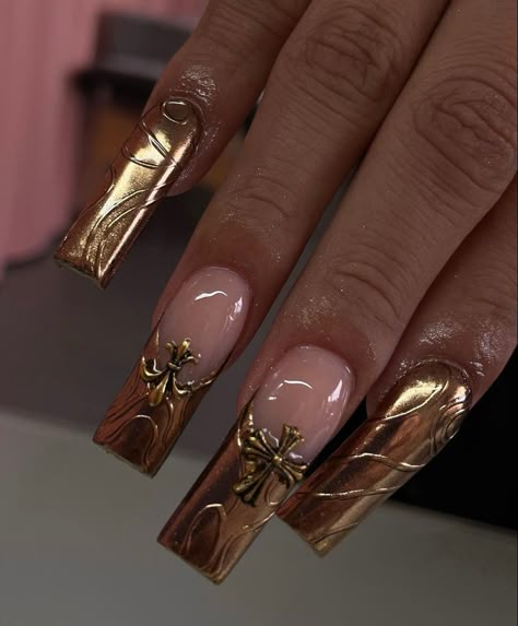 Party Nail Art, Gold Acrylic Nails, Cross Nails, Nail Art 3d, Grunge Nails, Long Acrylic Nails Coffin, Acrylic Nails Coffin Pink, Unique Acrylic Nails, Bling Acrylic Nails