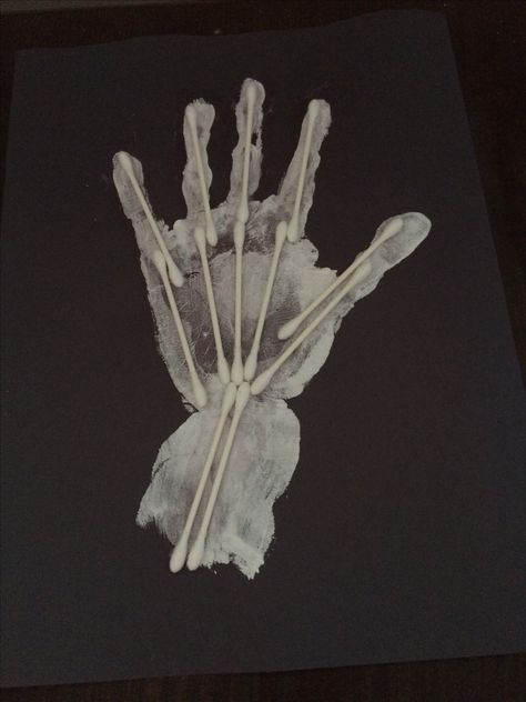 Hand print and q-tip skeleton Q Tip Skeleton, Skeleton Craft, Preschool Valentines, Q Tip, Skeleton Hands, Hand Art, Kids Songs, Hand Print, Peace Gesture