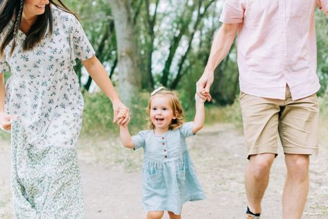 Utah Family Photographer - Bills Shaunie Sullivan Photography, Utah Family Photography, Utah Family Photographer, Salt Lake County Family Photographer, Utah County Family Photographer, Family Photographer, Family Photography Salt Lake City, Salt Lake City Photography Locations, Family Pictures Utah, Mountain Family Session, Family Photographer in Salt Lake, Best Utah Family Photographers, Pond Photoshoot, Loch Lomond Pond Family Photograpy, Loch Lomond Pond, Pond photography locations Ivins Utah, Utah Photography Locations, Salt Flats Utah Maternity Photoshoot, Salt Lake City Utah Photography, Salt Lake City Photography, Utah Family Photographer, Cute Family, Location Photography, Family Session