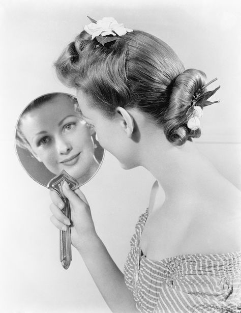 #inspiration Hand Held Mirror Photography, Looking In The Mirror Photography, Real Reference, Looking In Mirror, Losing Teeth, Skull Reference, Mirror Photography, Paint Photography, Handheld Mirror