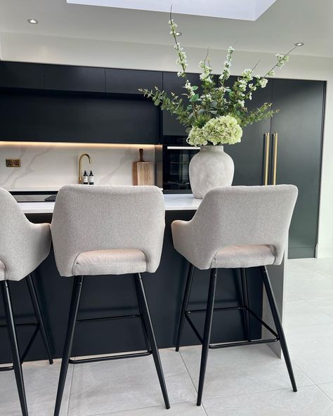 Comfy Bar Stools, Kitchen Colour, Open Plan Kitchen, Colour Scheme, Faux Flowers, Open Plan, The High, New Kitchen, Room Inspo