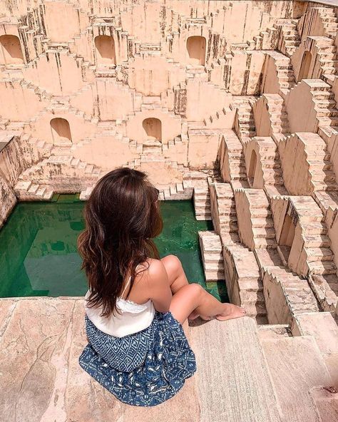 Jesalmer Photography, Fort Poses, Hyderabad Photography, Chand Baori, Rajasthan Travel, Jaipur Travel, India Travel Places, Backpacking India, Travel Pose