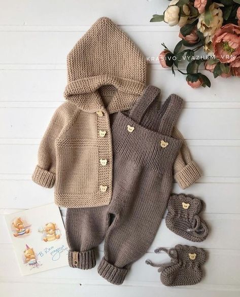 Baby Boy Knitting Patterns, Baby Sweater Patterns, Baby Sweater Knitting Pattern, Baby Boy Knitting, Baby Knitwear, Stil Boho, Knitted Baby Clothes, Boys Knits, Crochet Baby Clothes