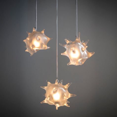 "Amoeba" illuminated sculptural pendant by Jeff Zimmerman (HL 1758) | R & Company Jeff Zimmerman, Slumped Glass, Glass Museum, Crystal Cave, Iconic Furniture, Unique Sculptures, Light Sculpture, Bespoke Design, Glass Globe