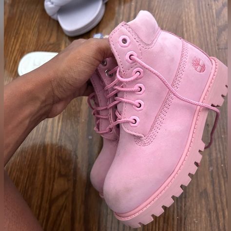 Toddler Pink Timberland Boots sz 10 Pink Timbs, Tims Boots, Pink Timberland Boots, Pink Timberlands, Timberland Boots Mens, Charcuterie Inspiration, All Nike Shoes, Timberland Mens, Pretty Shoes