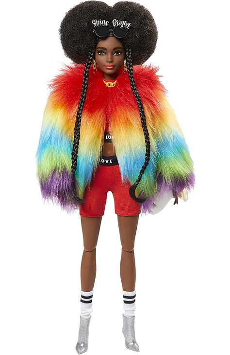 Barbie 'Extra' dolls with diverse bodies, skin tones go on sale Barbie Extra Dolls, Barbie Doll Hairstyles, Rainbow Coat, Barbie Doll Accessories, Glitter Boots, Barbie Style, Confident Style, Afro Puff, Barbie Fashionista