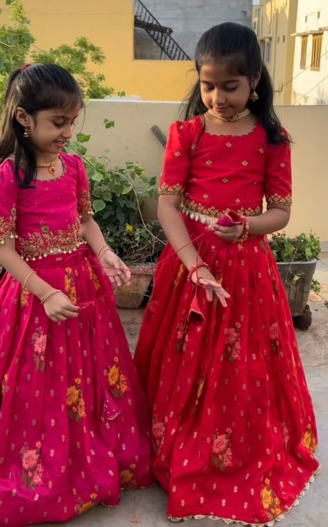 Kids Blouse Designs Indian, Pattu Long Frocks For Kids, Traditional Dresses For Kids Girl, Pattu Pavadai Designs For Kids, Kids Langa Blouse Designs Latest, Kids Blouse Designs For Lehanga, Pattu Frocks For Kids, Kids Pattu Pavadai Designs Latest, Kids Pattu Langa Designs