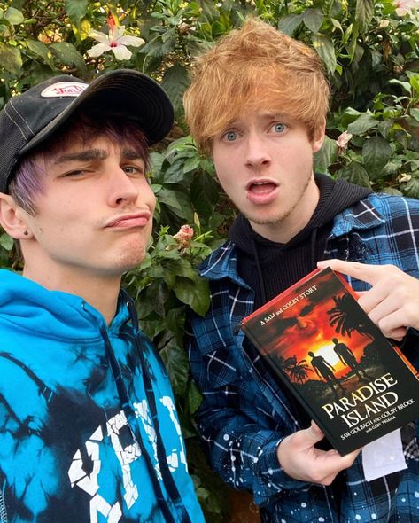 Sam Colby, Sam And Colby Fanfiction, Ghost Boy, The Real Ghostbusters, Love Sam, Fangirl Problems, Colby Brock, Sam And Colby, Colby