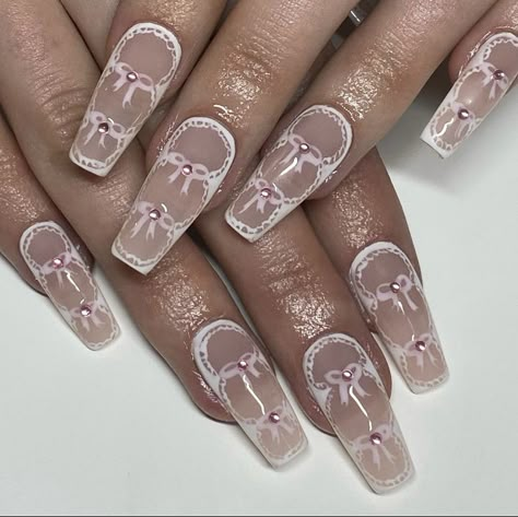 Ballerina Core Nails, Lacy Nails, Swan Nails, Ribbon Nails, Lace Nail Design, Lace Nail Art, Ballet Nails, Lace Nails, Casual Nails