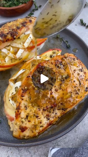 Mediterranean Diet | Recipes | Meal Plan 🇺🇸 on Instagram: "APPLE & BRIE STUFFED CHICKEN!😍
.
Another READER FAVORITE recipe + tons of 5 STAR reviews!🌟 This stuffed chicken is one of my go-to meals & loaded with flavor! Featuring chicken breasts stuffed with sweet crisp apples & buttery brie then baked in a sweet/tangy maple glaze!👌🏻 It’s an impressive dish that comes together in minutes!🤗
.
Comment “Recipe” below⬇️ & I’ll send the recipe link directly to your inbox. 
.
What you’ll need:
Chicken breasts
Apples (I like using Honeycrisp or Fuji.)
Brie
Maple syrup
Dijon mustard
Garlic
Dried thyme
Salt
Black pepper
.
 By: @kalefornia_kravings
--------------------
Let me know if you try it!! 🥰
👉 Follow my page for daily
✔ Easy salad recipes
--------------------
#mediterra Brie Stuffed Chicken, Kalefornia Kravings, Apple Brie, Thyme Salt, Chicken Ideas, Dried Thyme, Easy Salad, Maple Glaze, Stuffed Chicken