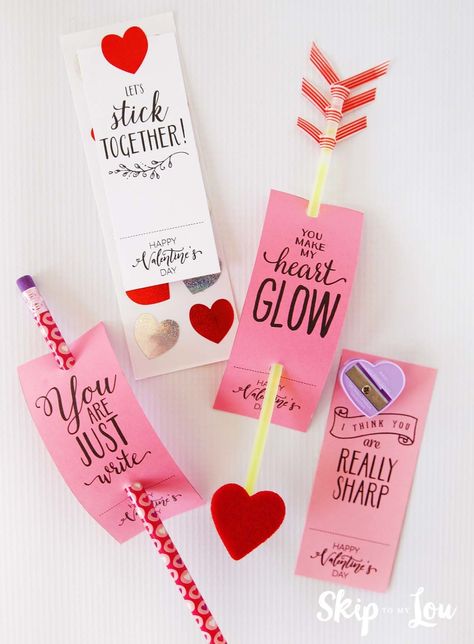 DIY Printable cute sayings for Valentines from MichaelsMakers Skip to My Lou Gifts For Classroom, Valentines Day Sayings, Glow Stick Valentine, Glow Stick Wedding, Cheesy Valentine, Glow Stick Party, Candy Quotes, Healthy Valentines, Classroom Valentines