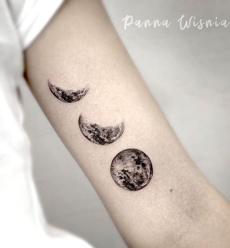 50 Dreamy Moon Tattoos To Brighten Up Your Aura - Our Mindful Life Poetry Tattoo, Realistic Moon Tattoo, Moon Phases Tattoo, Our Mindful Life, Tattoo Moon, Moon Tattoos, Omerta Tattoo, Fantasy Tattoos, Moon Cycle