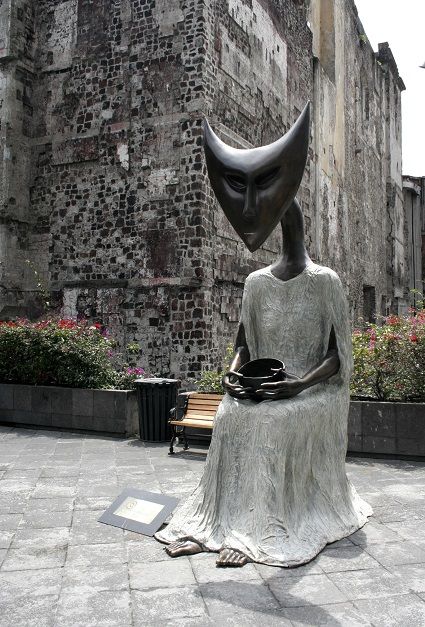 Lenora Carrington, Female Surrealists, Leonora Carrington, Willem De Kooning, Magic Realism, Women Artists, Mexican Artists, Visionary Art, Sculpture Installation