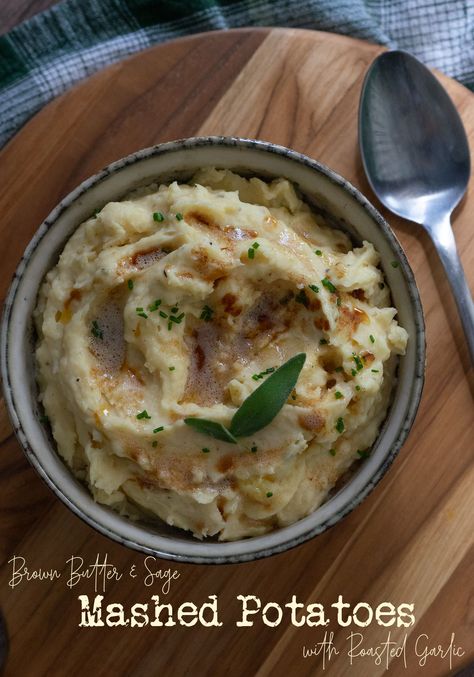 Browned Butter & Sage Mashed Potatoes with Roasted Garlic Brown Butter Sage Mashed Potatoes, Sage Potatoes, Brown Butter Mashed Potatoes, Roasted Mashed Potatoes, Making Potato Salad, Brown Butter Sage, Butter Mashed Potatoes, Perfect Mashed Potatoes, Homemade Mashed Potatoes