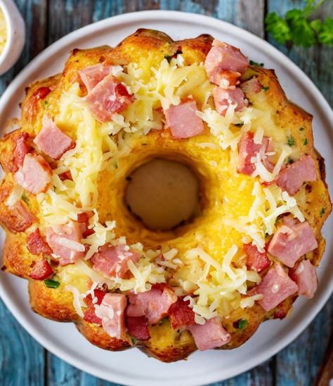 Casserole Recipes With Hashbrowns, Egg Casserole Recipes Sausage, Casserole Recipes Sausage, Recipes With Hashbrowns, Egg Casserole Recipes With Hashbrowns, Crockpot Egg Casserole, Breakfast Bundt, Breakfast Bundt Cake, Casserole Crockpot