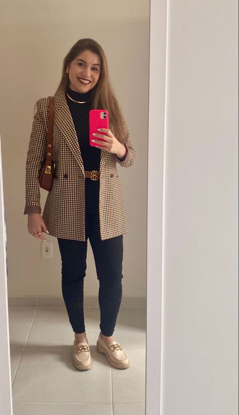 Look blazer xadrez Looks Blazer, Loafers, Zara, Blazer, Tumblr, Instagram