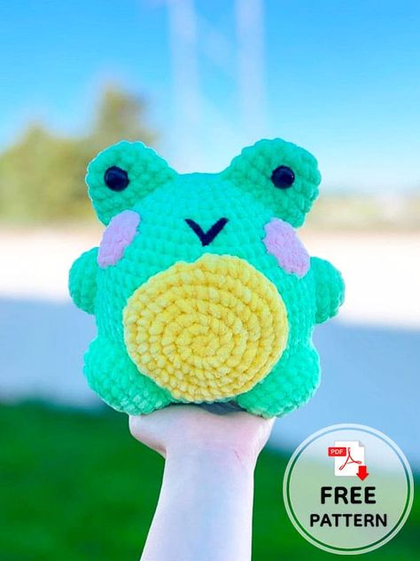 Chunky Plush Crochet Frog Amigurumi Free PDF Pattern Crochet Frog Pattern, Frog Amigurumi, Frog Pattern, Plush Crochet, Crochet Frog, Free Pdf Pattern, Super Bulky Yarn, Chunky Crochet, Amigurumi Free