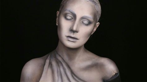 Statue 2 Statue Makeup, Fullers Earth, Living Statue, Greek Tragedy, Character Makeup, Fx Makeup, Mary Poppins, Editorial Makeup, Makeup Inspo